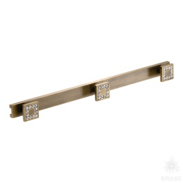 Brass Крючок мебельный трехрожковый с кристаллом 0471-013-3 состаренная латунь